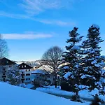 Allgaeuerle 1604 In Out An Der Skipiste Mit Hallenbad Sauna Appartement Missen-Wilhams